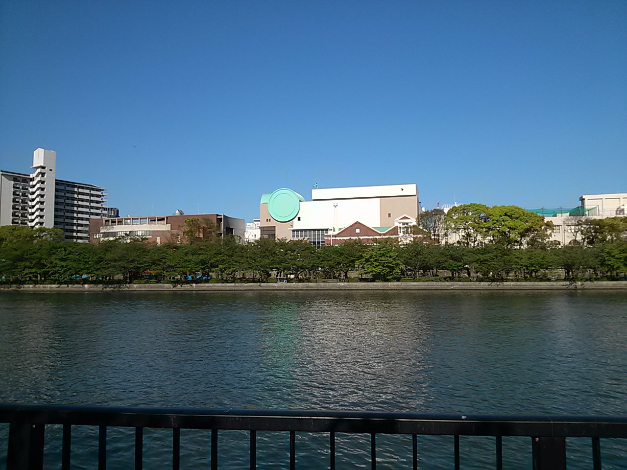 f0219810_22504885.jpg