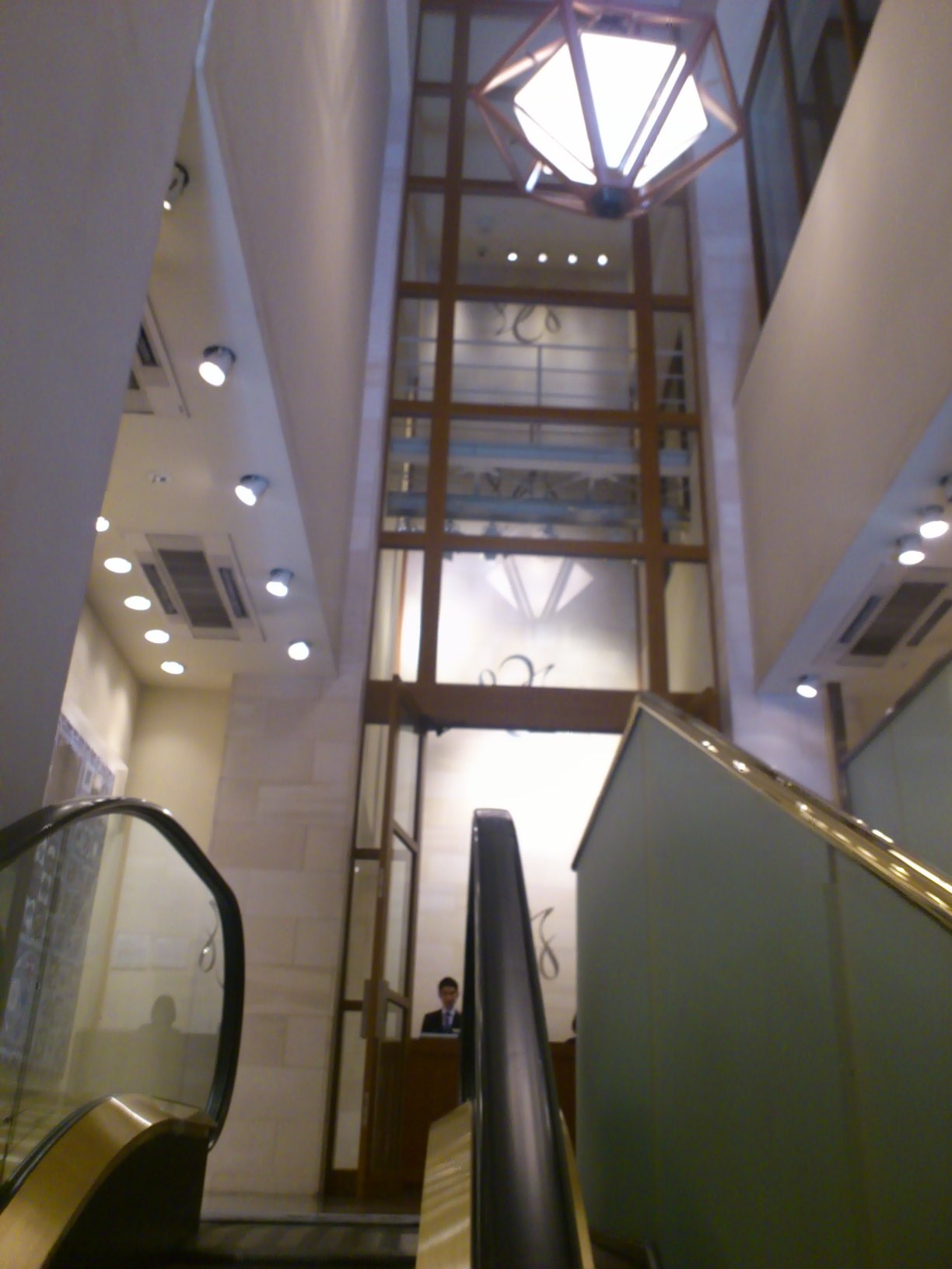 e0212073_0372346.jpg