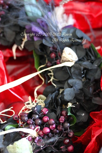魅せる黒。~Chic black~_e0237680_1331648.jpg