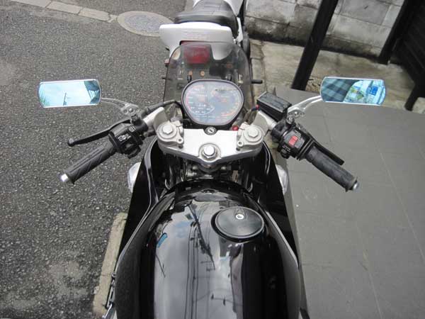 e0252489_1957045.jpg