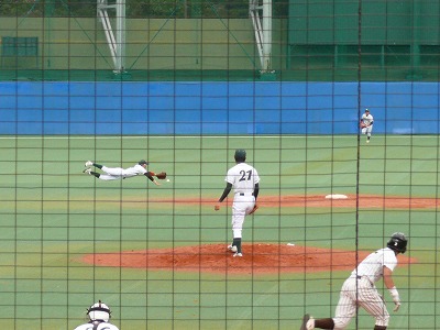 国士舘大対東農大 4月18日 東都大学野球2部_b0166128_125895.jpg