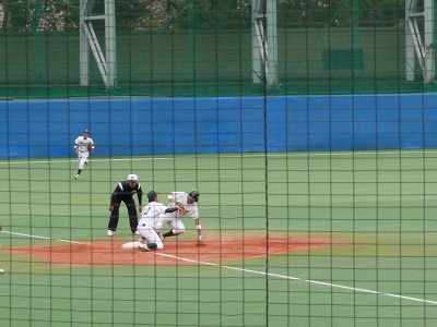 国士舘大対東農大 4月18日 東都大学野球2部_b0166128_1313494.jpg