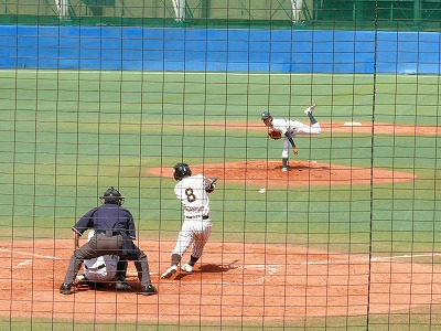 国士舘大対東農大 4月18日 東都大学野球2部_b0166128_1335943.jpg