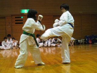 麻生道場 審査会 新しい仲間!_c0118332_2329472.jpg