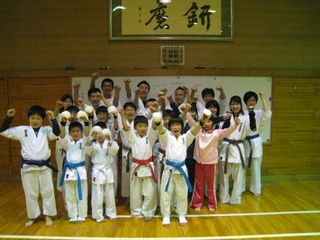 麻生道場 審査会 新しい仲間!_c0118332_2329522.jpg