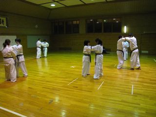 麻生道場 審査会 新しい仲間!_c0118332_23312759.jpg