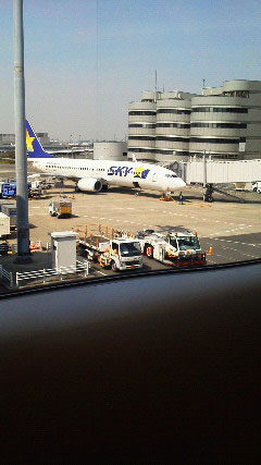 神戸空港を歩く_a0054076_105648.jpg