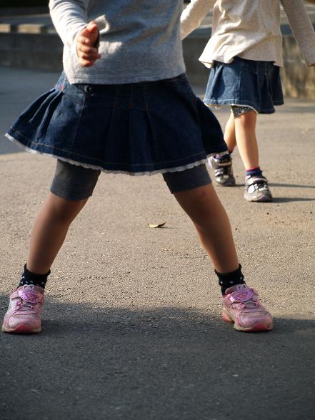 元気な女子はボール遊びで_c0202113_20502319.jpg