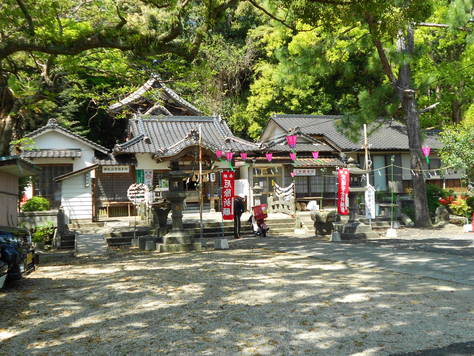 究極の佐世保大縦走　愛宕山～赤崎岳～弓張岳～将冠岳～烏帽子岳～隠居岳～八天岳～国見山６７ｋｍ_a0206345_8522364.jpg