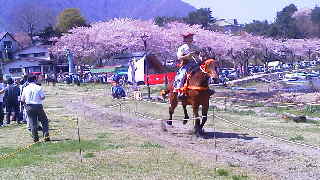 甲斐の勝山やぶさめ祭り_d0015968_2353936.jpg