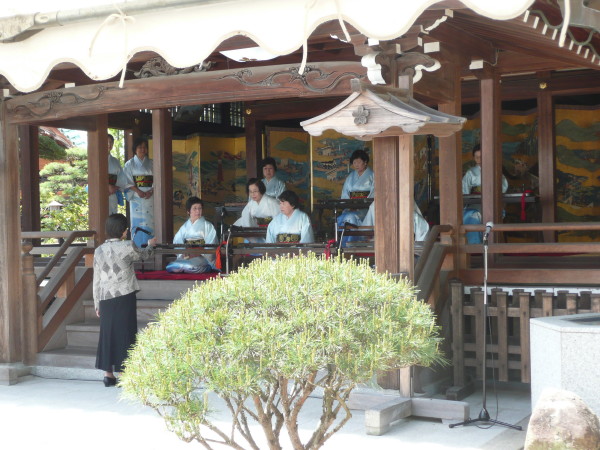 第31回 須磨大茶会 0n 2012-4-29_b0118987_17341446.jpg