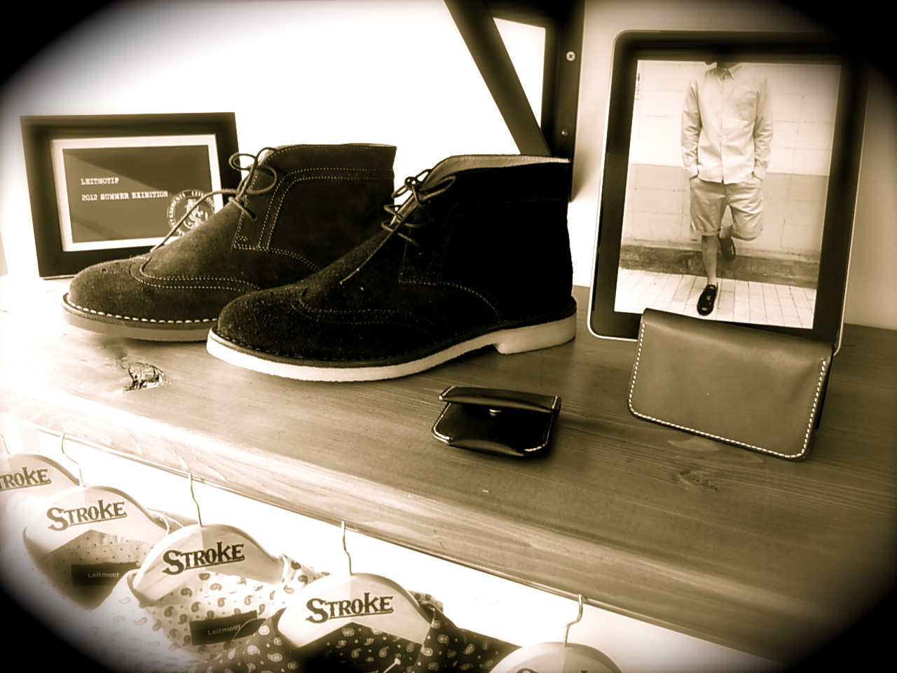 Leitmotif SUMMER EXHIBITION.........._d0101000_13331496.jpg