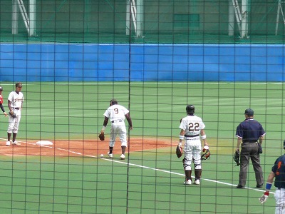 拓殖大対国士舘大 4月24日 東都大学野球2部_b0166128_1148897.jpg