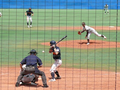 拓殖大対国士舘大 4月24日 東都大学野球2部_b0166128_1225933.jpg