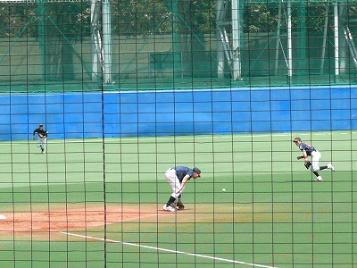 拓殖大対国士舘大 4月24日 東都大学野球2部_b0166128_1294996.jpg