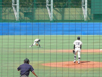國學院大対立正大 4月24日 東都大学野球2部_b0166128_1435548.jpg