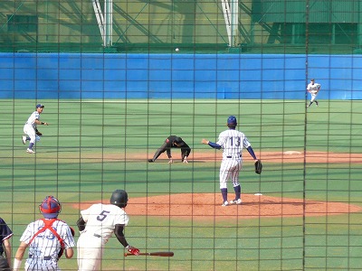 國學院大対立正大 4月24日 東都大学野球2部_b0166128_1571695.jpg