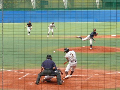 国士舘大対拓殖大 4月25日 東都大学野球2部_b0166128_1913638.jpg