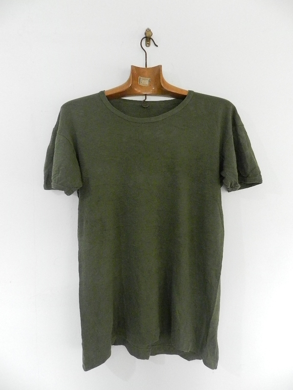 Italian army green t-shirts _f0226051_13501072.jpg