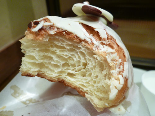 【閉店】dominique saibron croissant et cafe_c0152767_2131384.jpg