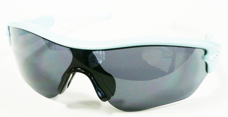 OAKLEY新作スポーツサングラスRADAR EDGE(レーダー エッジ)入荷!_c0003493_8471796.jpg