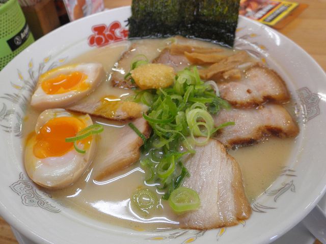 ふくちあんラーメン　　　　　門真店_c0118393_983583.jpg