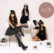 AKB48 全シングル作品 1_b0033699_21362650.jpg