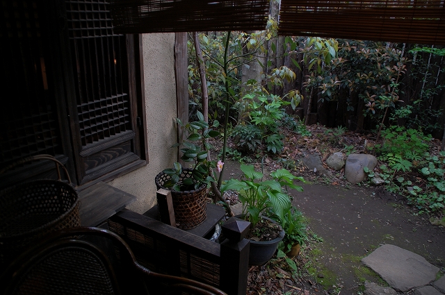 伝説のカフェ「茶房 李白」_a0169902_23323667.jpg