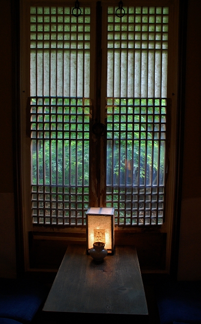 伝説のカフェ「茶房 李白」_a0169902_23325756.jpg