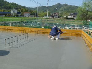 コンクリート打設。_b0131012_18512758.jpg