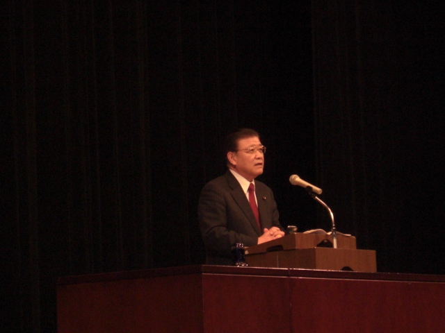 市田忠義参議院議員・書記局長むかえて日本共産党演説会_e0260114_2103271.jpg