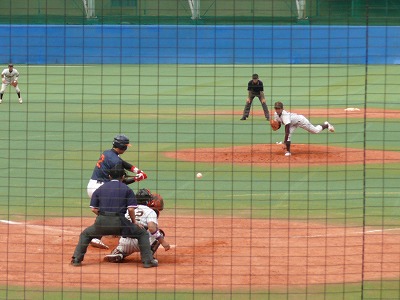 国士舘大対拓殖大 4月25日 東都大学野球2部_b0166128_6214180.jpg