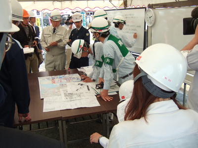 4月24日 東ソー防災訓練_c0104626_10312548.jpg