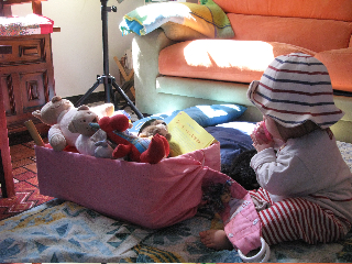 ボタンとメーデー_a0169172_1822228.jpg