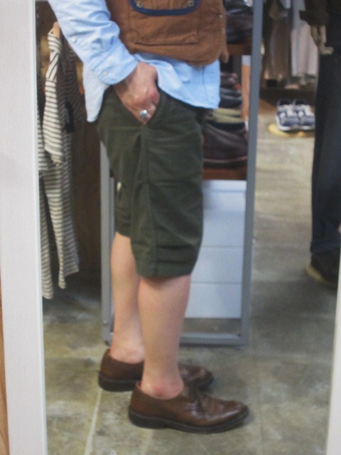Kato AAA ・・・ 絶妙な塩梅の SHORT PANTS 入荷です♪♪♪_d0152280_025965.jpg