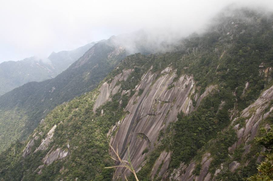 f0212511_16123688.jpg