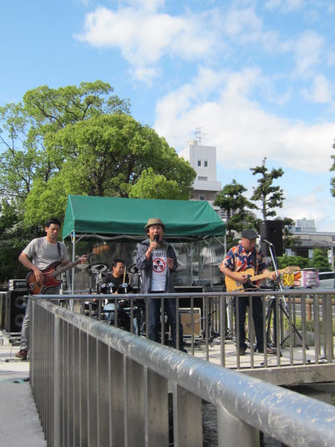 f0197703_1238926.jpg