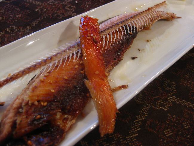 秋刀魚の味醂干し　おろし納豆　大根の味噌汁　沢庵　の朝食_b0007571_8554657.jpg