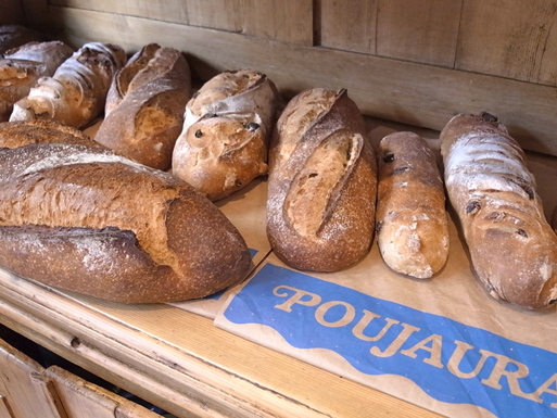 Les Vendangeurs, épicerie de Coq d\'Or - コックドール賞だけを集めた食材店「レ・ヴァンダンジャー」_a0231632_14554185.jpg