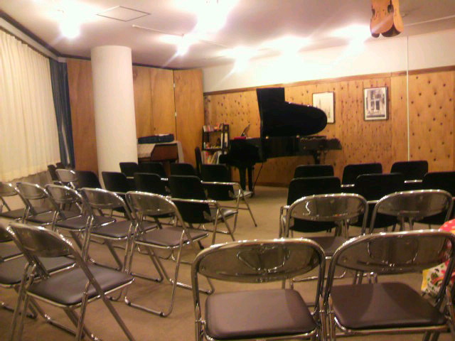 f0024708_051382.jpg