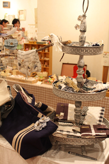ATELIER　MUSUBIさんのブース_d0092990_151435.jpg