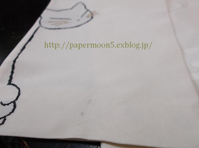 オーダー ネコちゃんの帯のシミ隠し Papermoon 日本刺繍 オーダー ネコちゃんの帯のシミ隠し Papermoon 日本刺繍