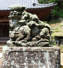 梶原景時一族の墓－御霊神社－仏行寺へ(2012.05.07)_e0245404_2357534.jpg