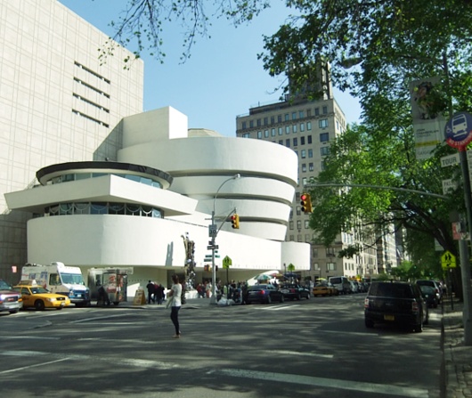 新緑が美しいニューヨークの美術館通り、ミュージアム・マイル_b0007805_2328987.jpg