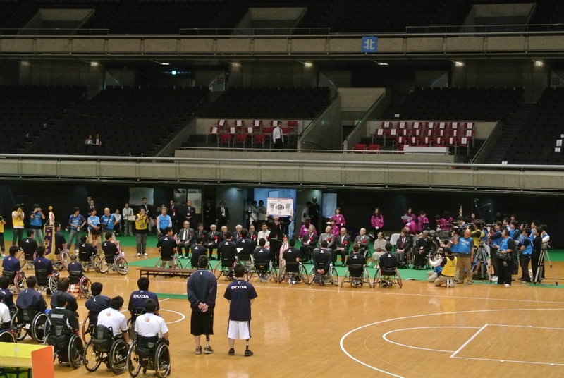 車椅子バスケットボール全日本選手権、3日目の決勝戦_e0089232_207622.jpg