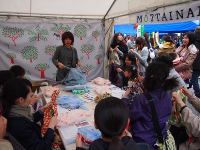EARTH DAY TOKYO 2012 22日(日)のレポート_e0105047_18391271.jpg
