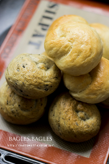 bagles.bagles_d0124248_22361784.jpg