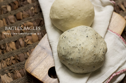 bagles.bagles_d0124248_22371673.jpg