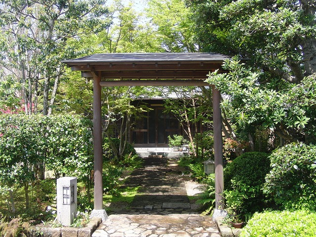 いつまでもいたくなりそうな品の良い庭　富士市オープンガーデン　その2_f0141310_6402055.jpg