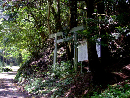 「島根・出雲 韓竈神社参拝」 _a0000029_22513196.jpg